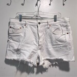 Levi’s white denim shorts